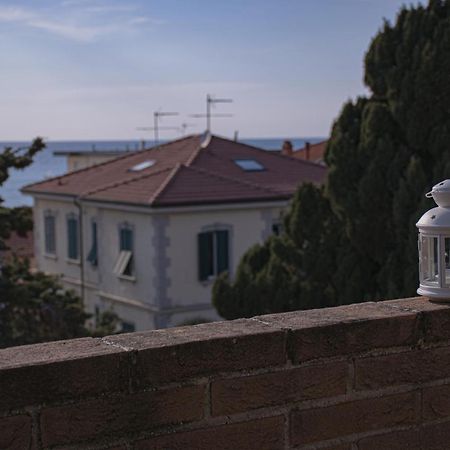 Apartamento Casa Myconis 68Mq A Due Passi Dal Mare Di San Vincenzo Exterior foto